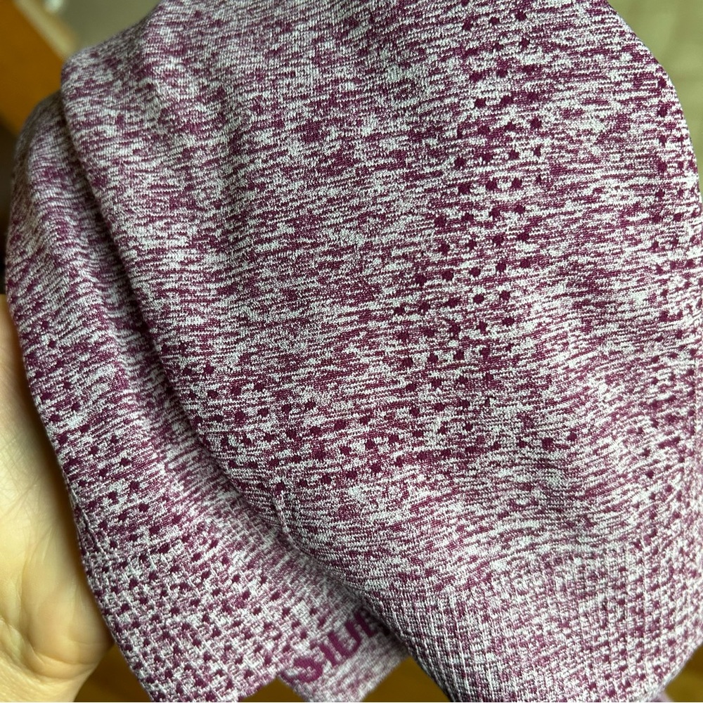 Gymshark vital seamless long sleeve crop top in deep magenta marl - Picture 3 of 11